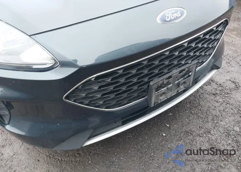 2022 Ford Escape Se z USA, uszkodzony, nr VIN 1FMCU9G63NUB59770